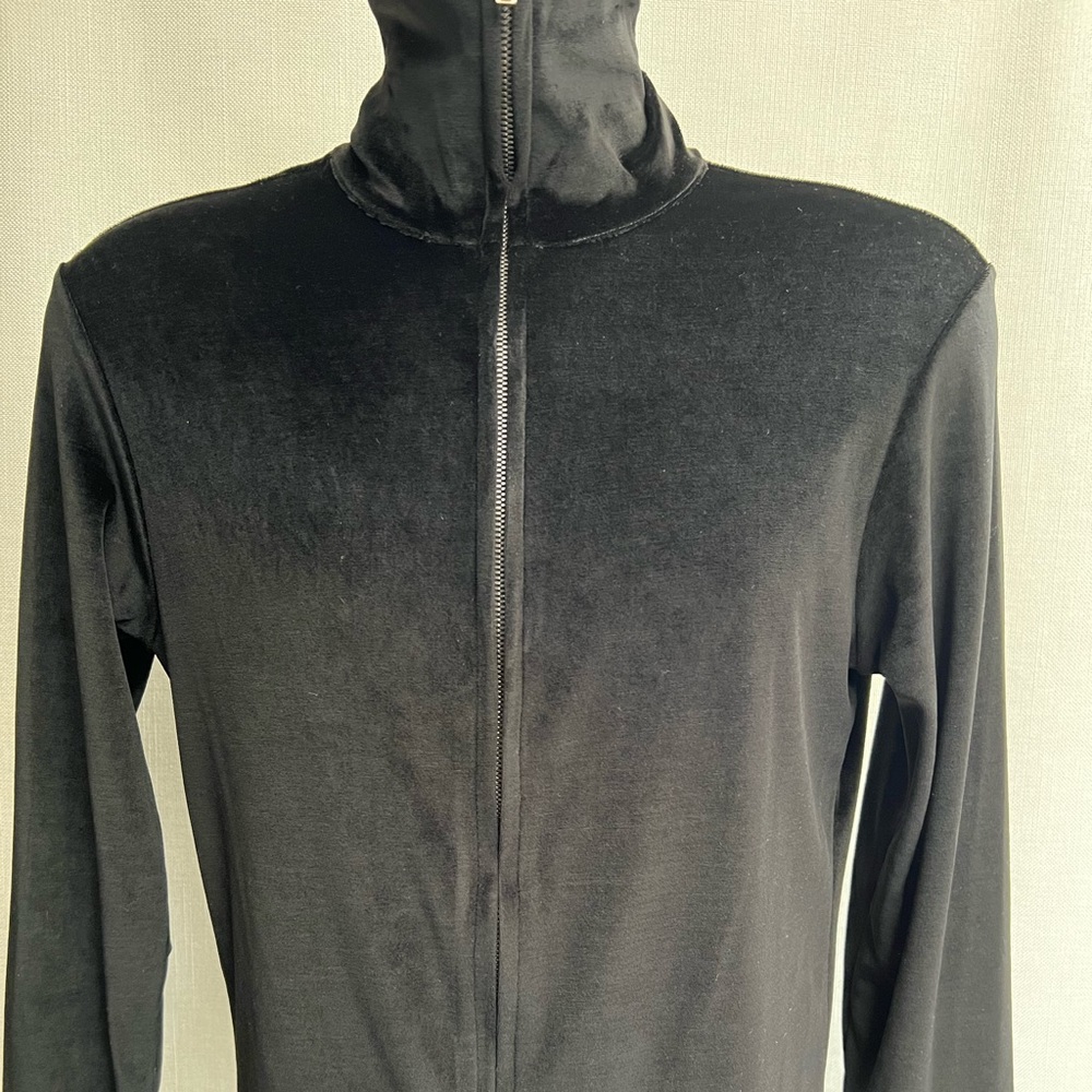Men’s “GUCCI” Black Velour Lightweight Sweater